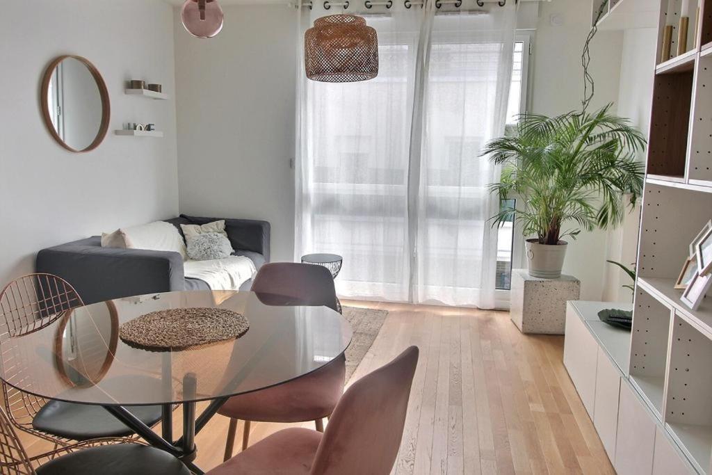 Le Toit Du Montvalerien Suresnes Apartment ภายนอก รูปภาพ